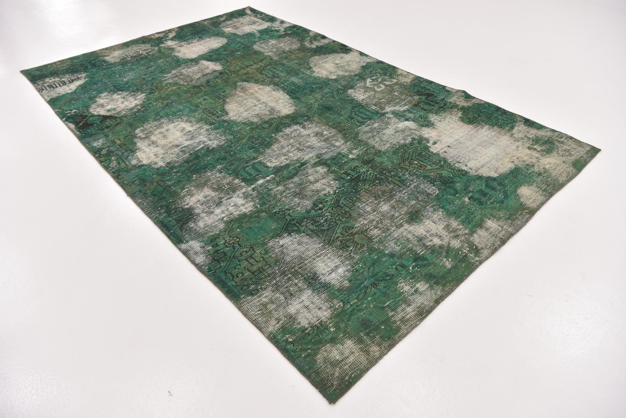 5' 8 x 9' Hand Knotted Ultra Vintage Persian Wool Rug