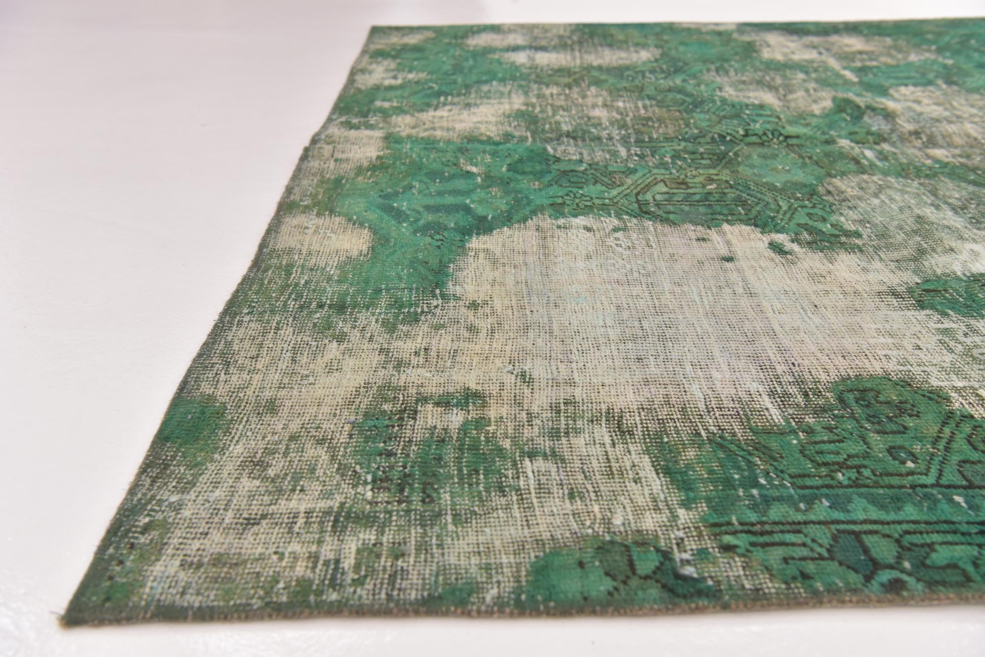5' 8 x 9' Hand Knotted Ultra Vintage Persian Wool Rug