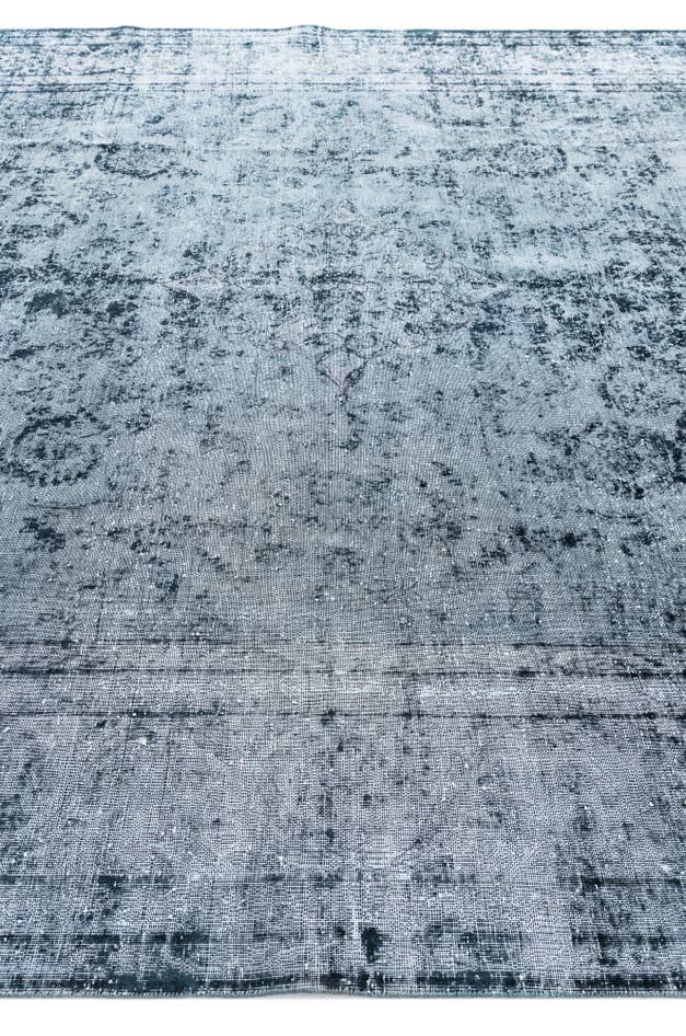 Detail image of 9' 7 x 12' 9 Hand Knotted Ultra Vintage Persian Wool Rug