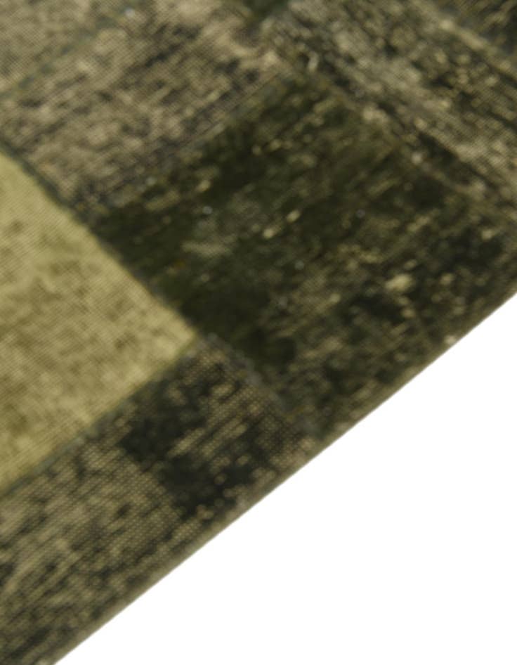 Detail image of 5' 5 x 7' 9  Hand Knotted Ultra Vintage Persian Wool Rug