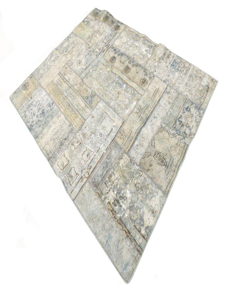 Detail image of 5' x 6' 6 Hand Knotted Ultra Vintage Persian Wool Rug