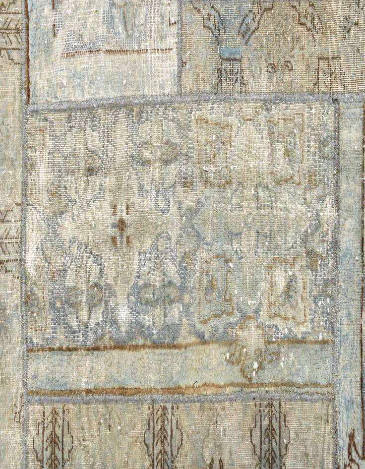 Detail image of 5' x 6' 6 Hand Knotted Ultra Vintage Persian Wool Rug