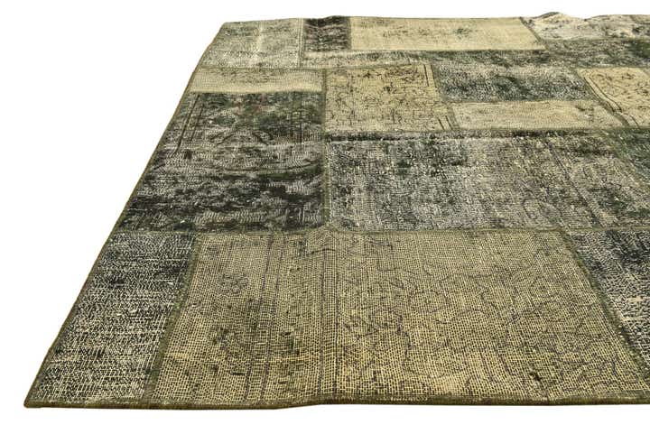 5' x 6' 9 Hand Knotted Ultra Vintage Persian Wool Rug