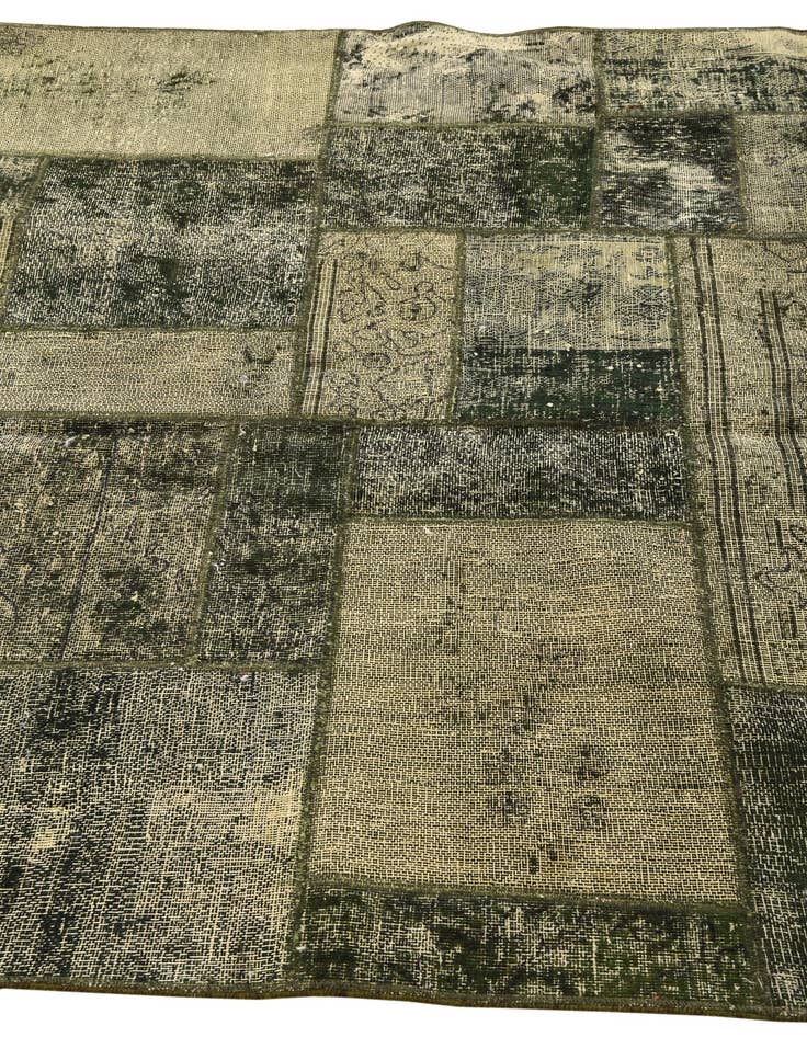 Detail image of 5' x 6' 9  Hand Knotted Ultra Vintage Persian Wool Rug