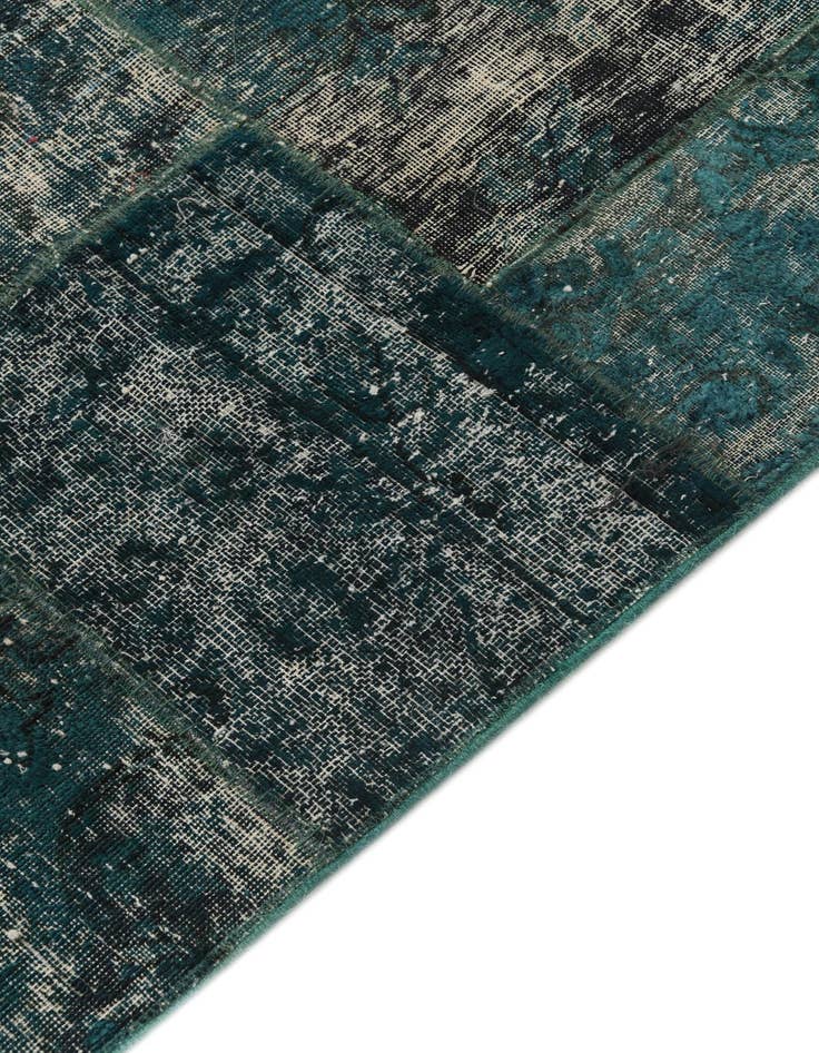 Detail image of 4' 5 x 7' 2  Hand Knotted Ultra Vintage Persian Wool Rug