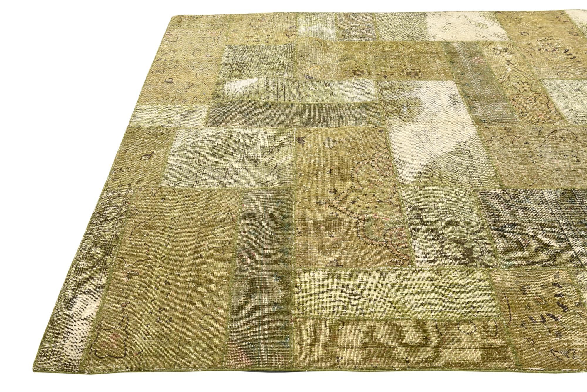 8' 8 x 9' 10 Hand Knotted Ultra Vintage Persian Wool Rug