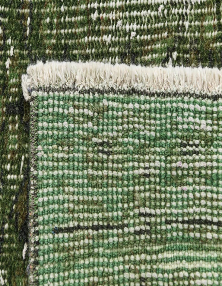 Detail image of 4' 11 x 8' 4 Ultra Vintage Wool Rug