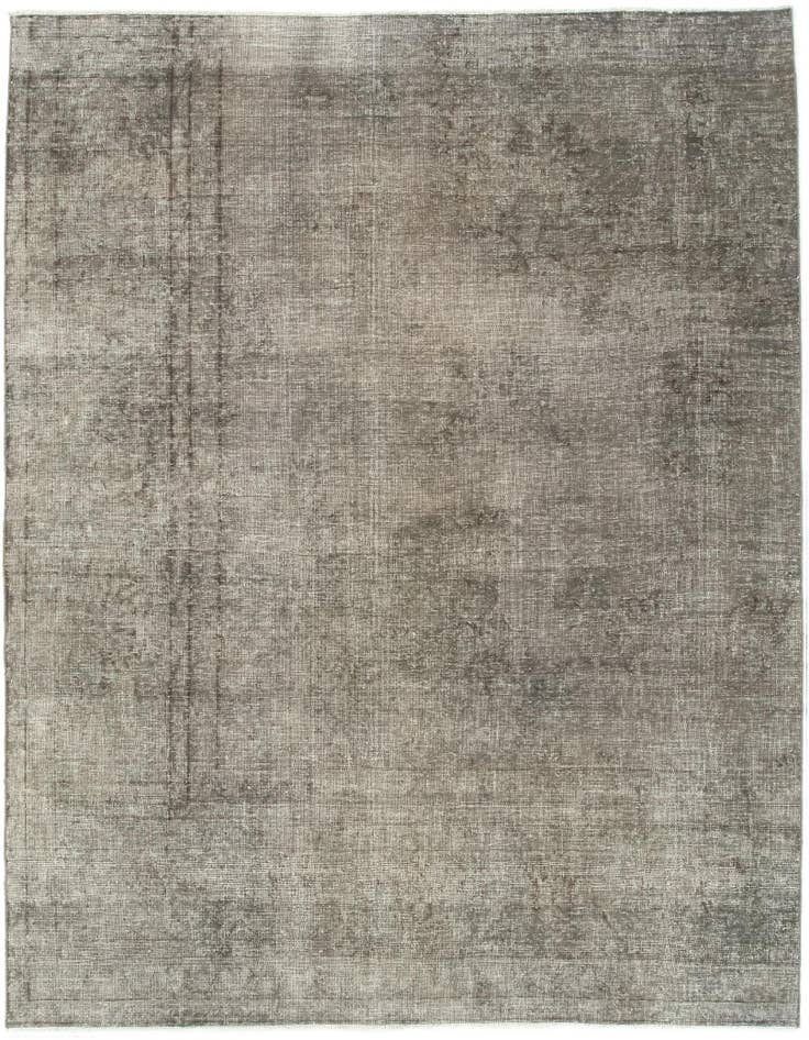 Detail image of 5' 8 x 6' 11 Vintage Royal Wool Rug