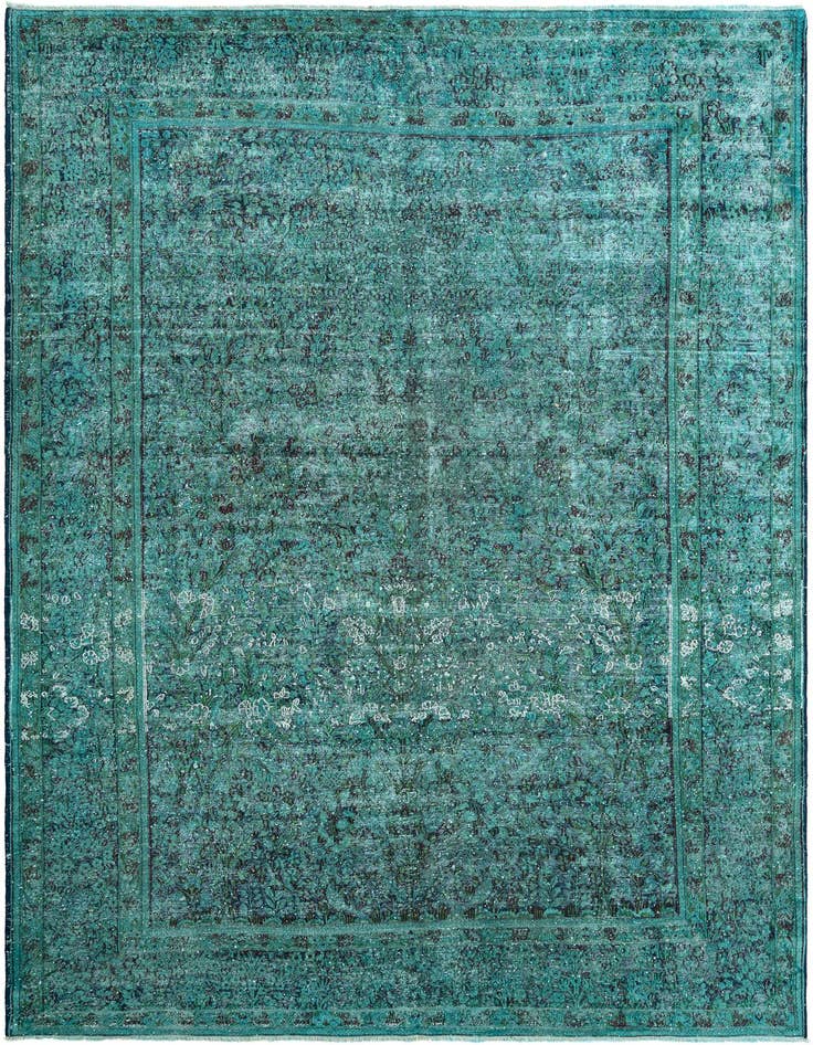 Detail image of 8' x 11' 2 Vintage Royal Wool Rug