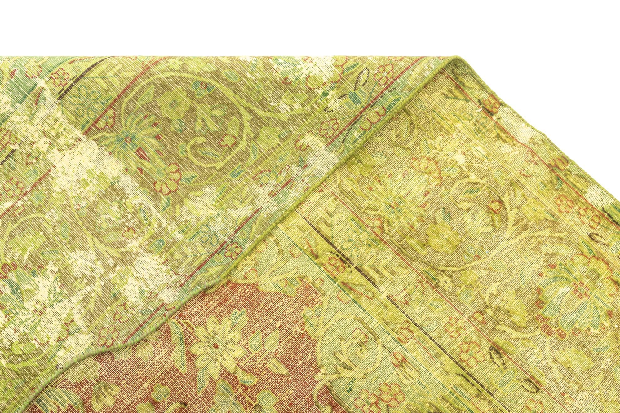 9' 7 x 12' 5 Vintage Royal Wool Rug