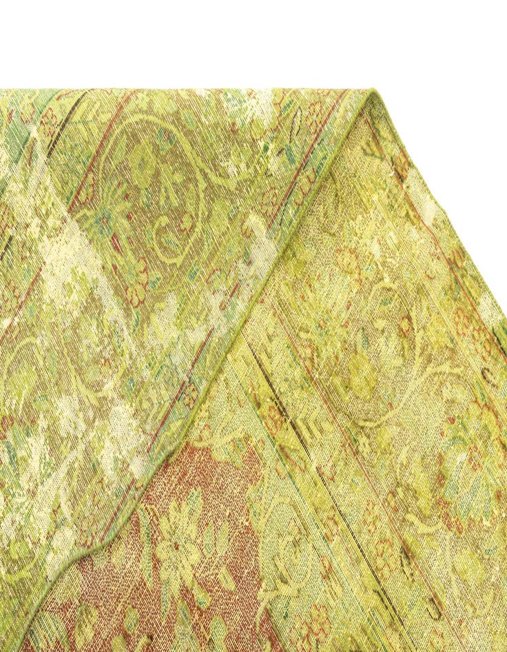 Detail image of 9' 7 x 12' 5 Vintage Royal Wool Rug