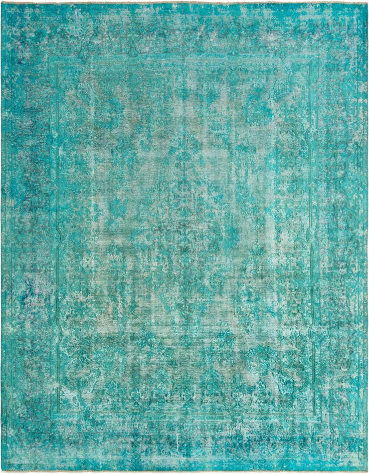 Detail image of 9' 9 x 13' 1 Vintage Royal Wool Rug