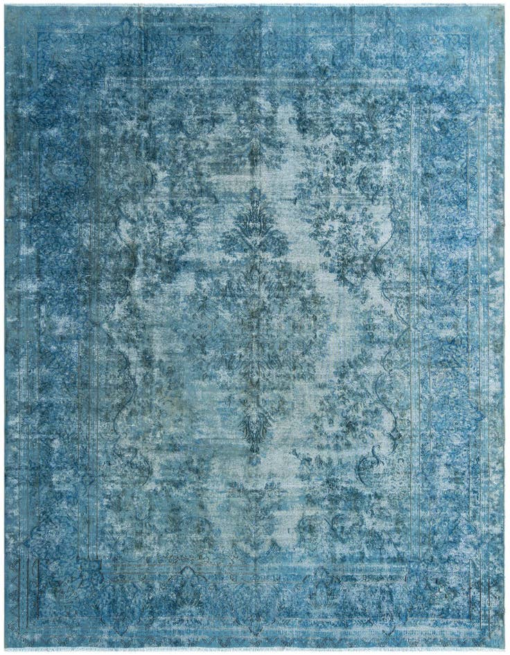 Detail image of 9' 7 x 12' 8 Vintage Royal Wool Rug