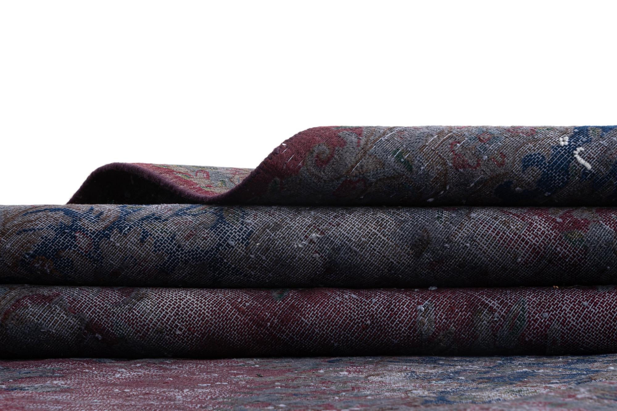 9' 11 x 12' 10 Vintage Royal Wool Rug