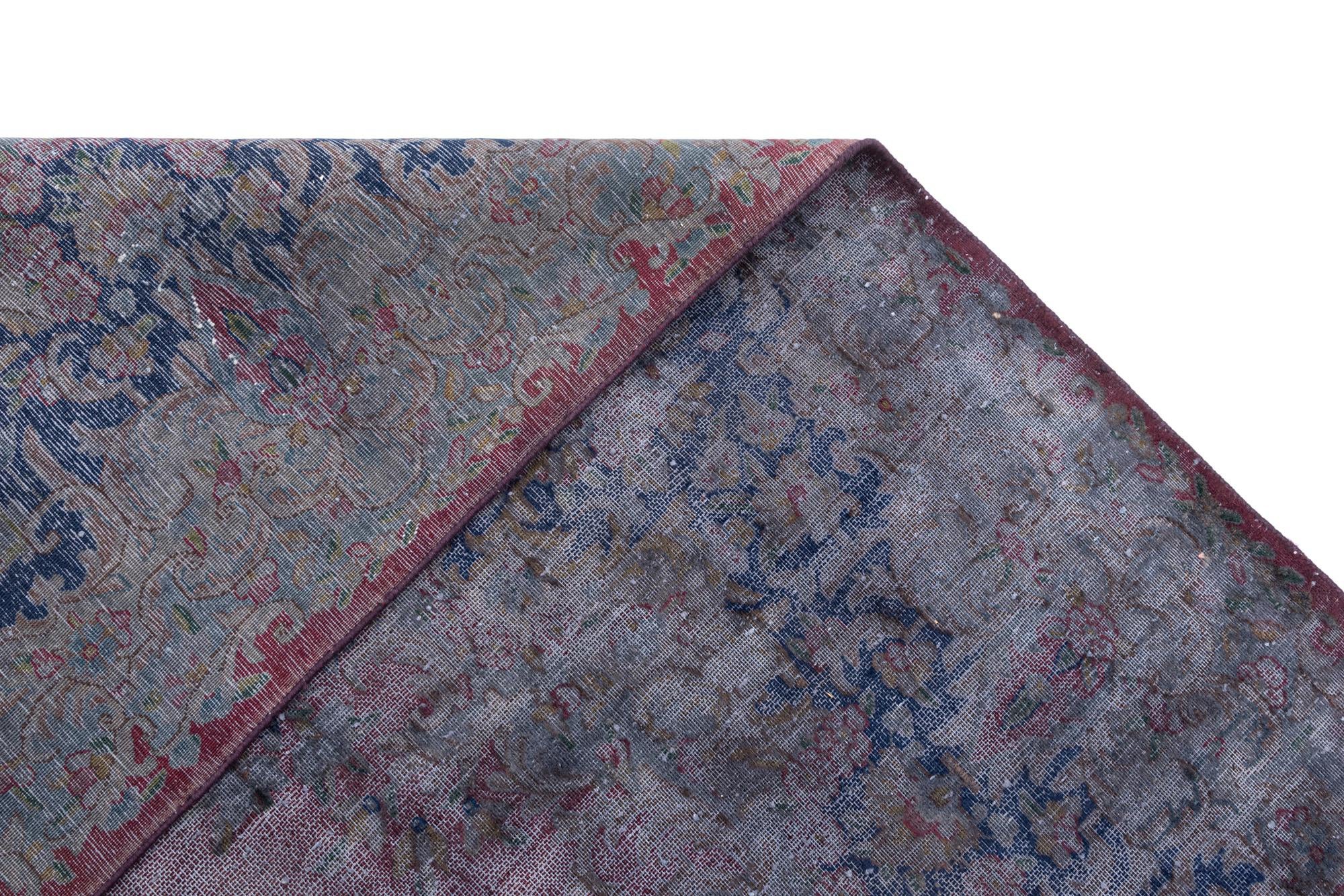 9' 11 x 12' 10 Vintage Royal Wool Rug