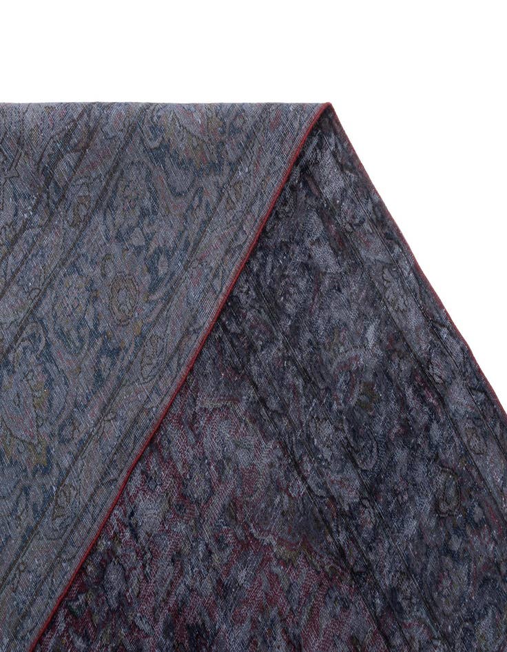 Detail image of 9' 8 x 13' 6 Vintage Royal Wool Rug