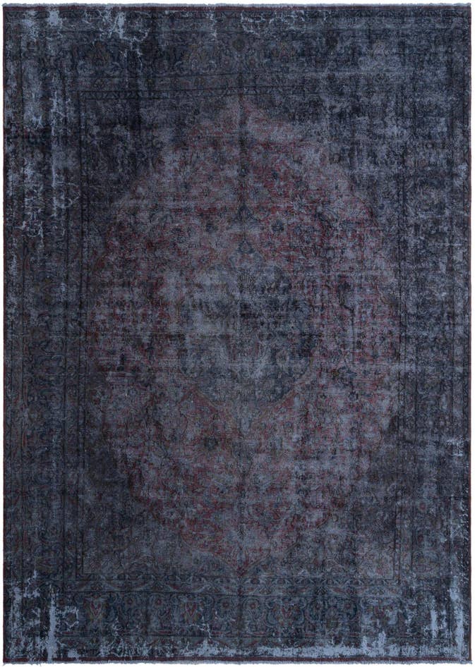 Detail image of 9' 8 x 13' 6 Vintage Royal Wool Rug