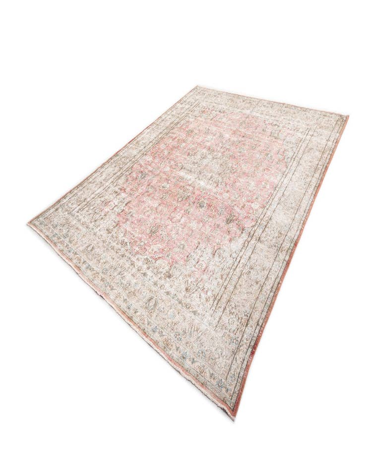 Detail image of 9' 10 x 12' 11 Vintage Royal Wool Rug