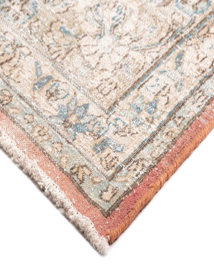 Detail image of 9' 10 x 12' 11 Vintage Royal Wool Rug