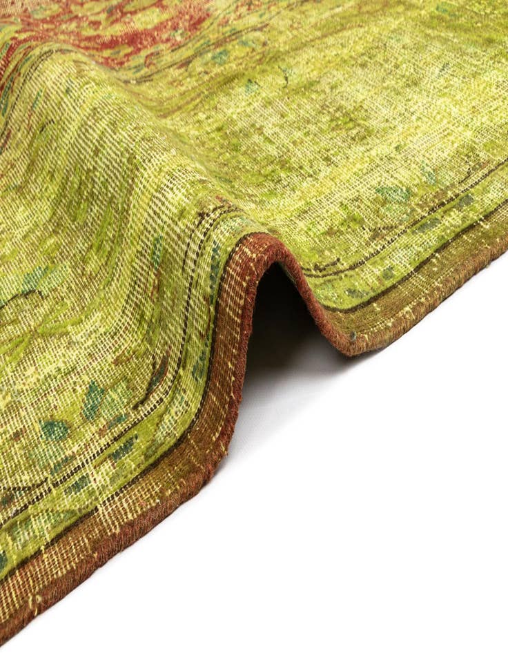 Detail image of 9' 3 x 12' Vintage Royal Wool Rug