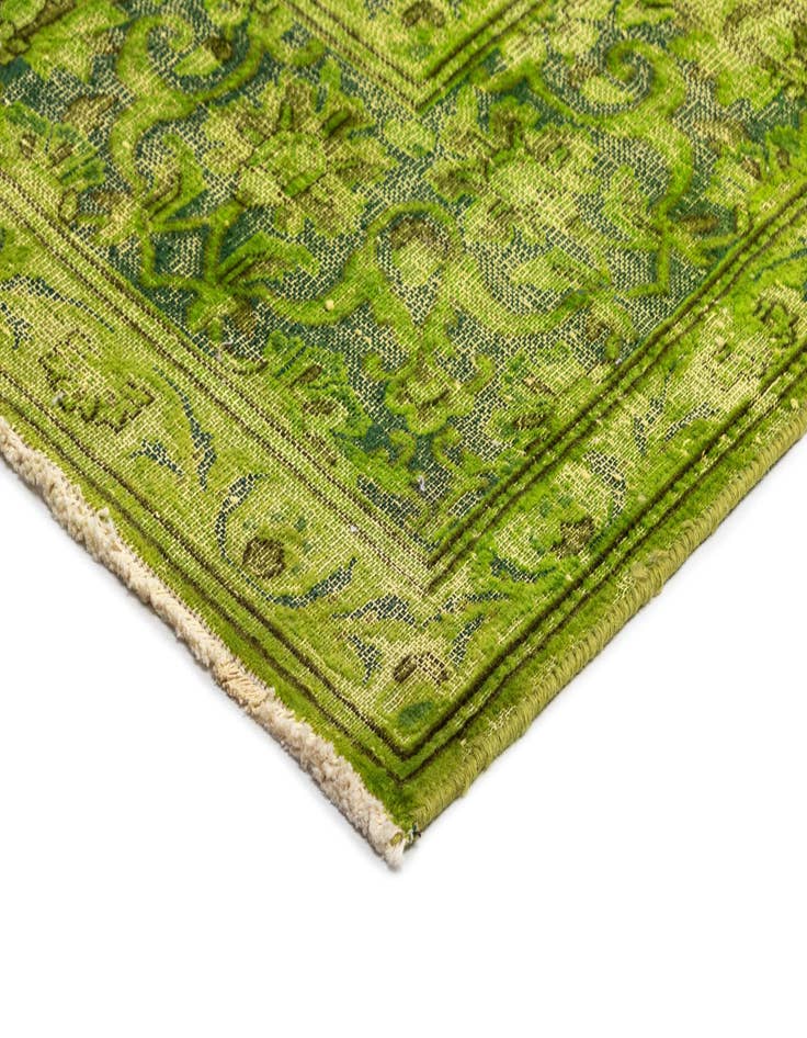 Detail image of 9' 8 x 13' 1 Vintage Royal Wool Rug