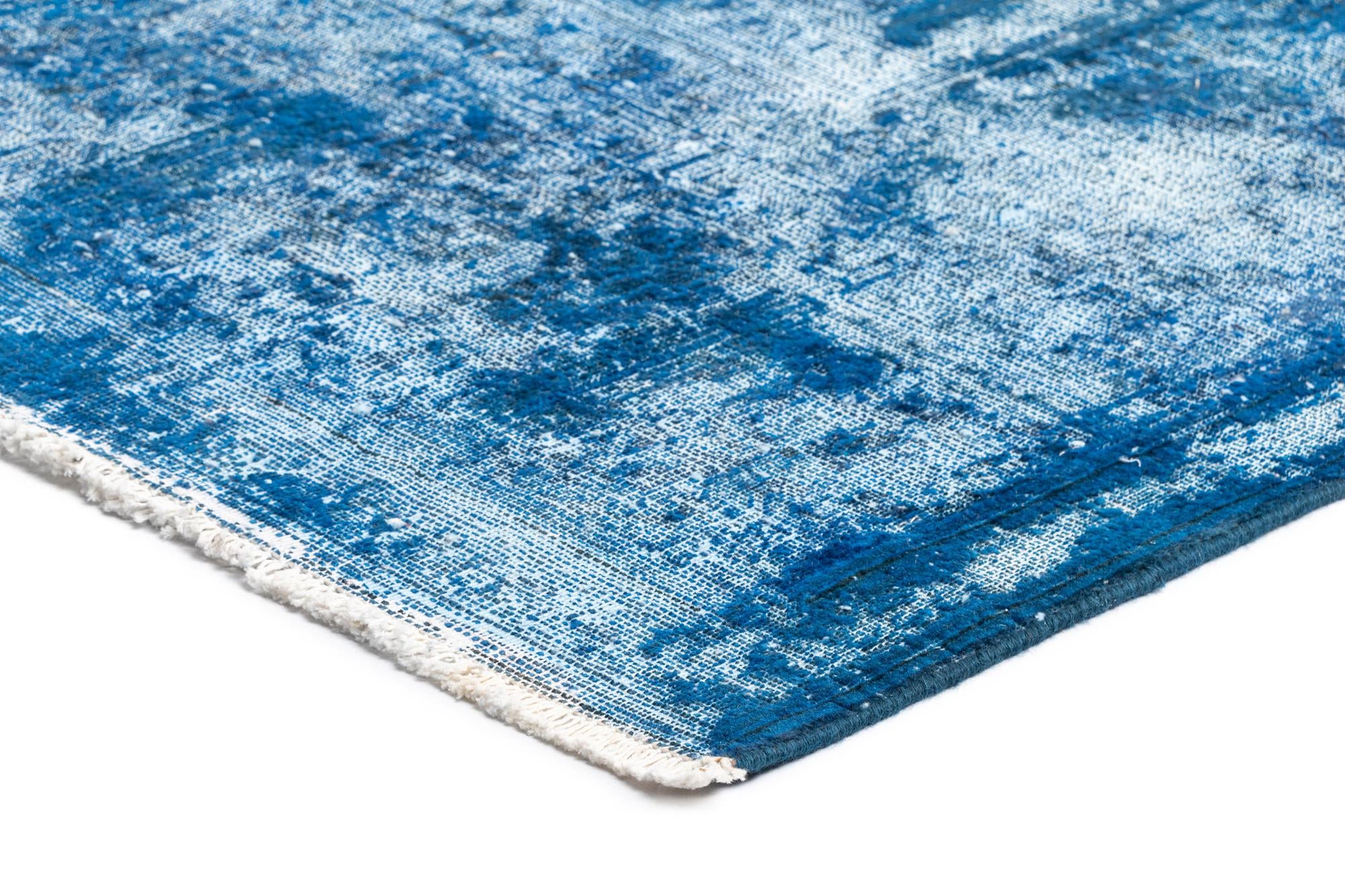 9' 11 x 14' 2 Vintage Royal Wool Rug