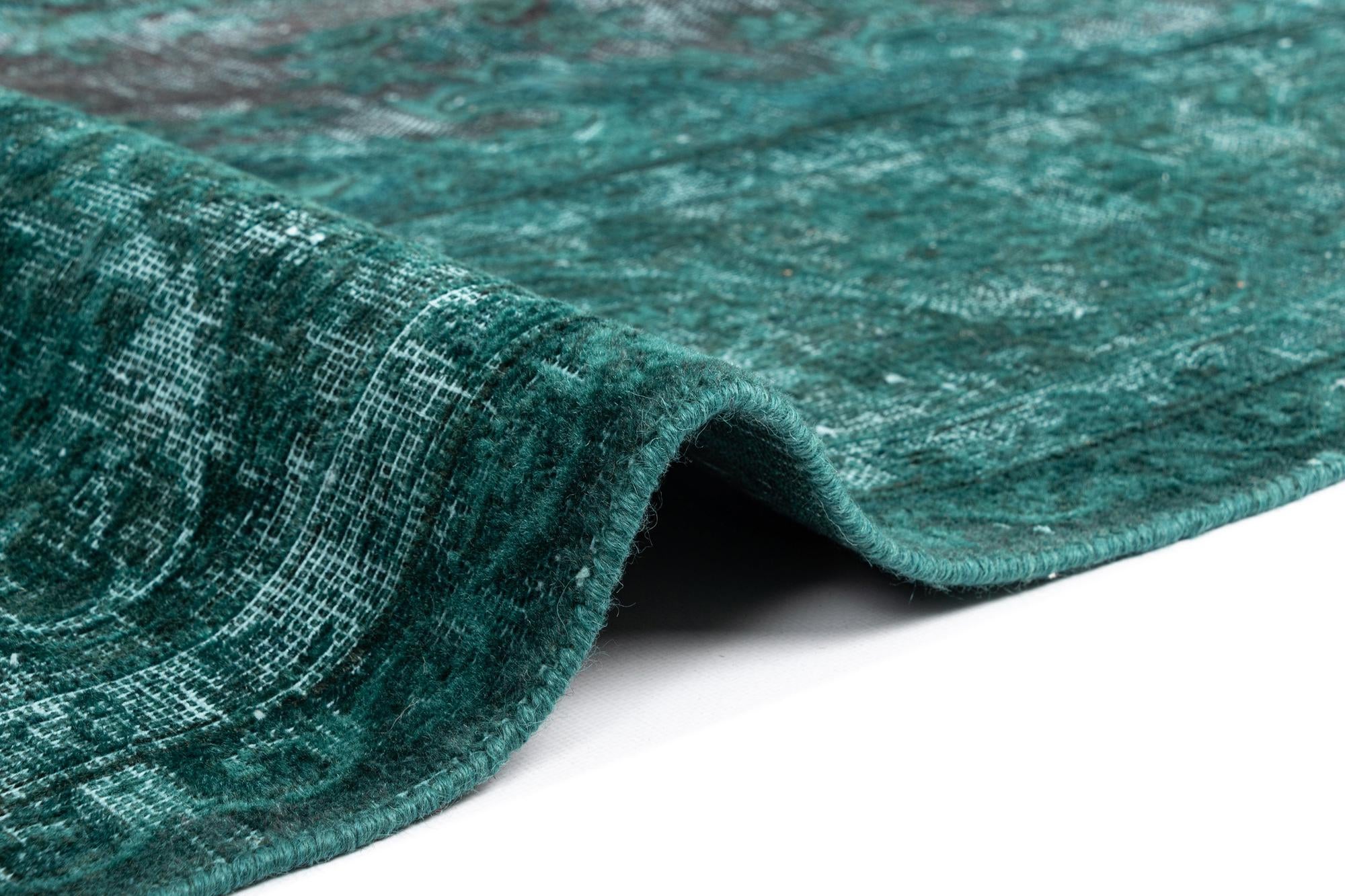 9' 5 x 12' 9 Vintage Royal Wool Rug
