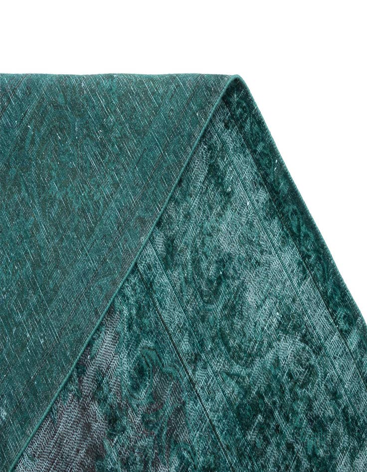 Detail image of 9' 5 x 12' 9 Vintage Royal Wool Rug