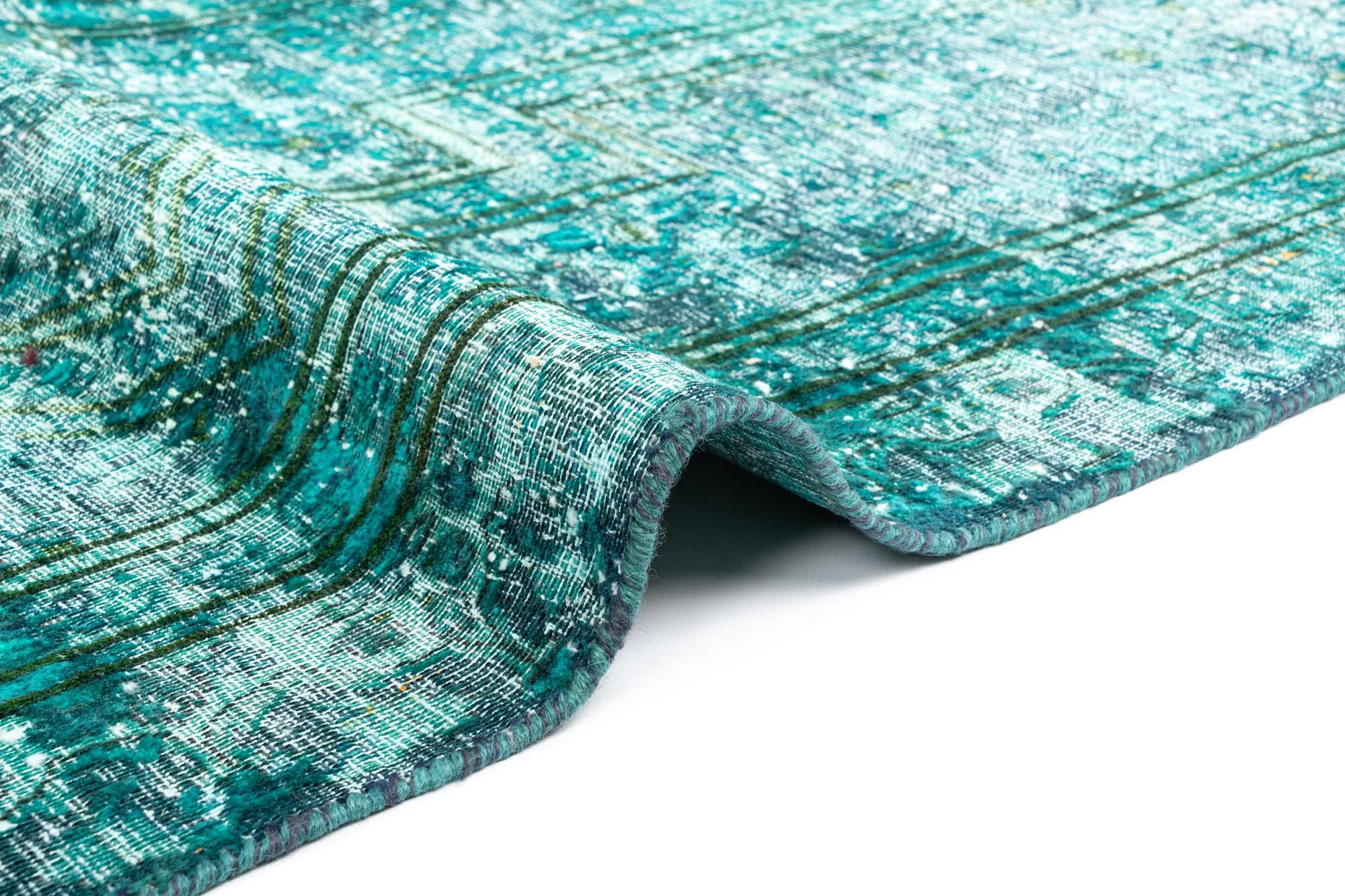 9' 11 x 13' 4 Vintage Royal Wool Rug