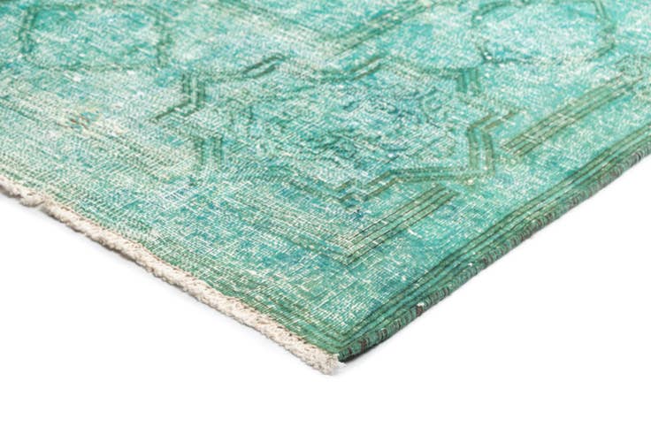 Detail image of 9' 8 x 13' 5 Vintage Royal Wool Rug
