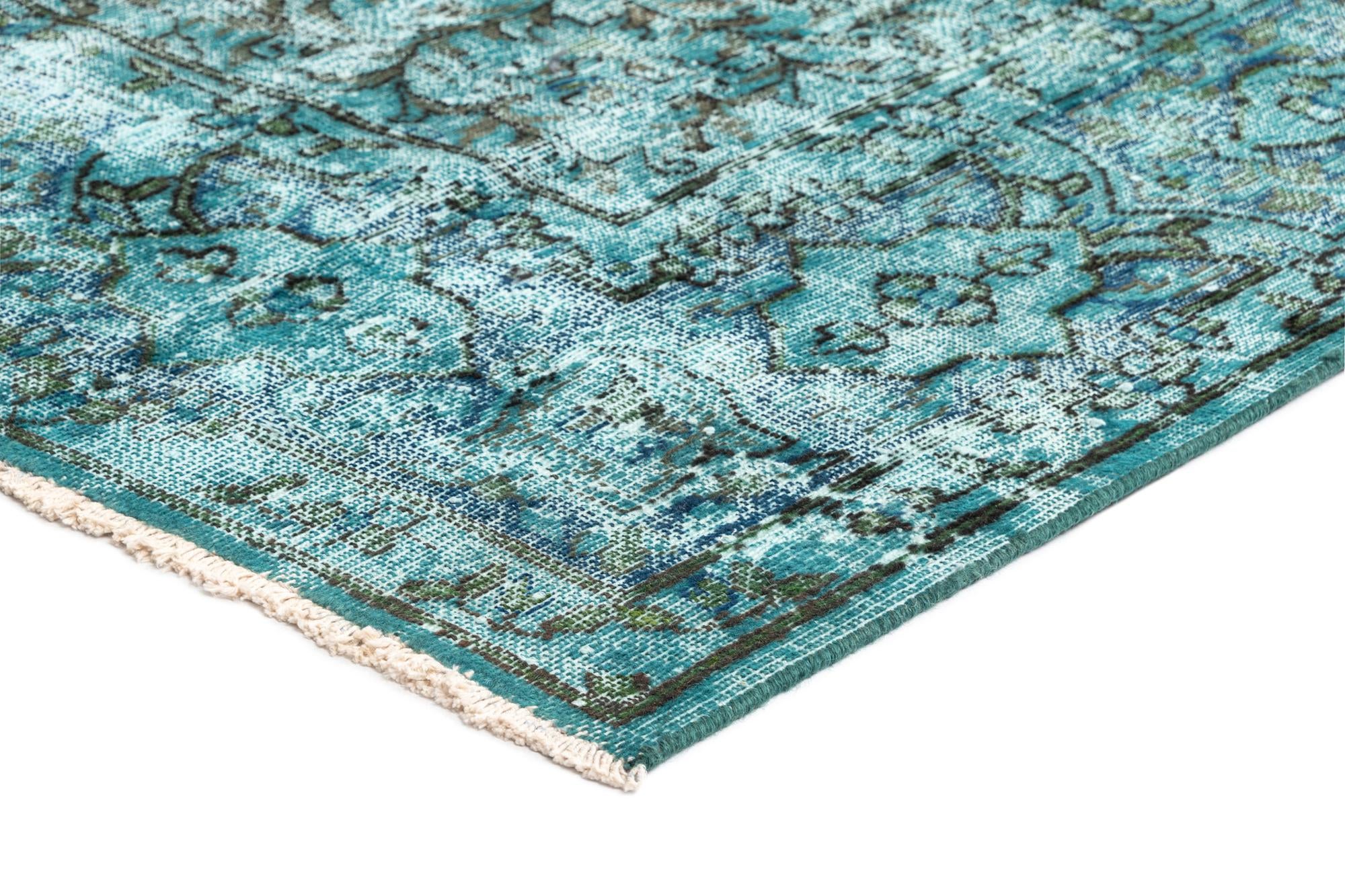 6' 10 x 9' 10 Vintage Royal Wool Rug