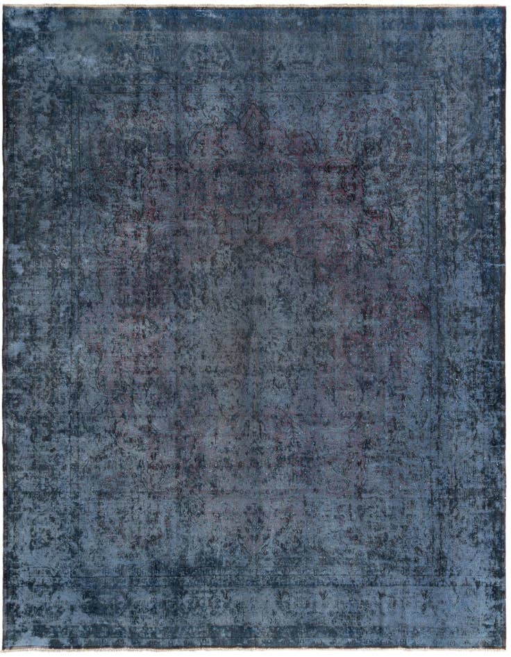 Detail image of 9' 9 x 12' 7 Vintage Royal Wool Rug