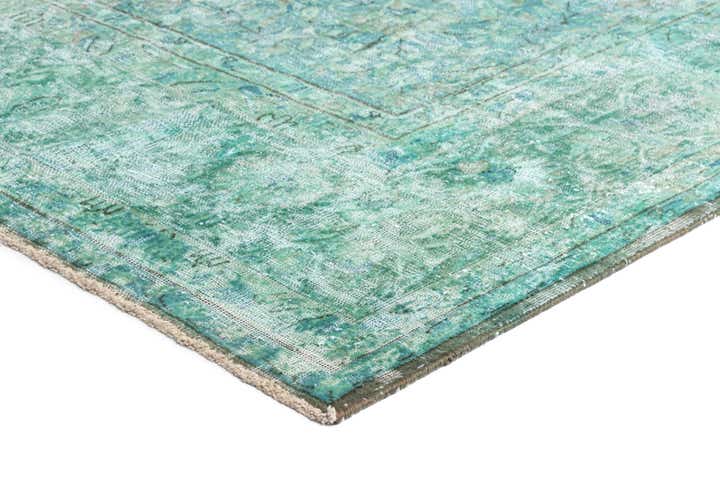 9' 10 x 13' 2 Vintage Royal Wool Rug