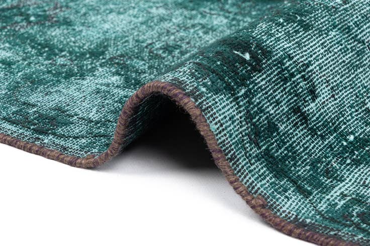 Detail image of 9' 6 x 12' 10 Vintage Royal Wool Rug