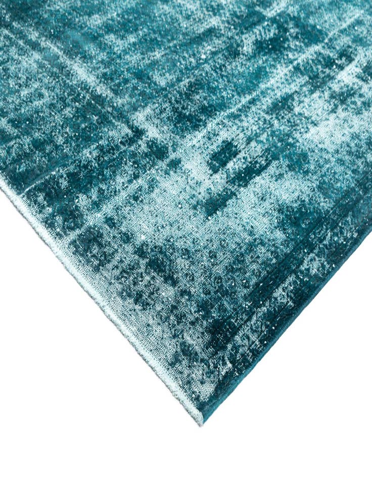 Detail image of 9' 6 x 12' 6 Vintage Royal Wool Rug