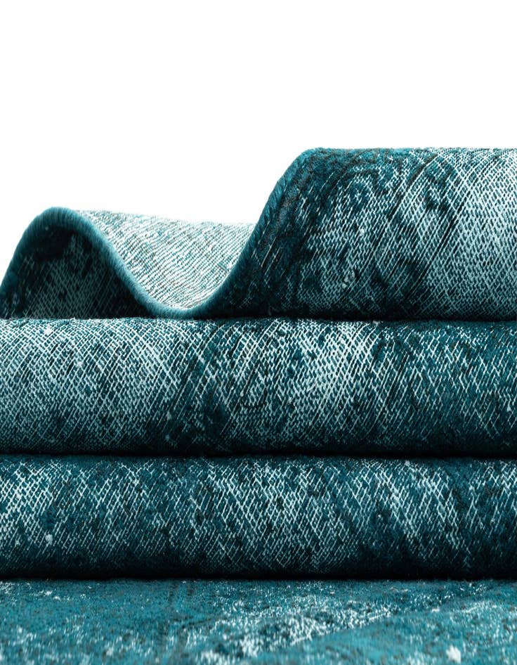 Detail image of 9' 6 x 12' 6 Vintage Royal Wool Rug