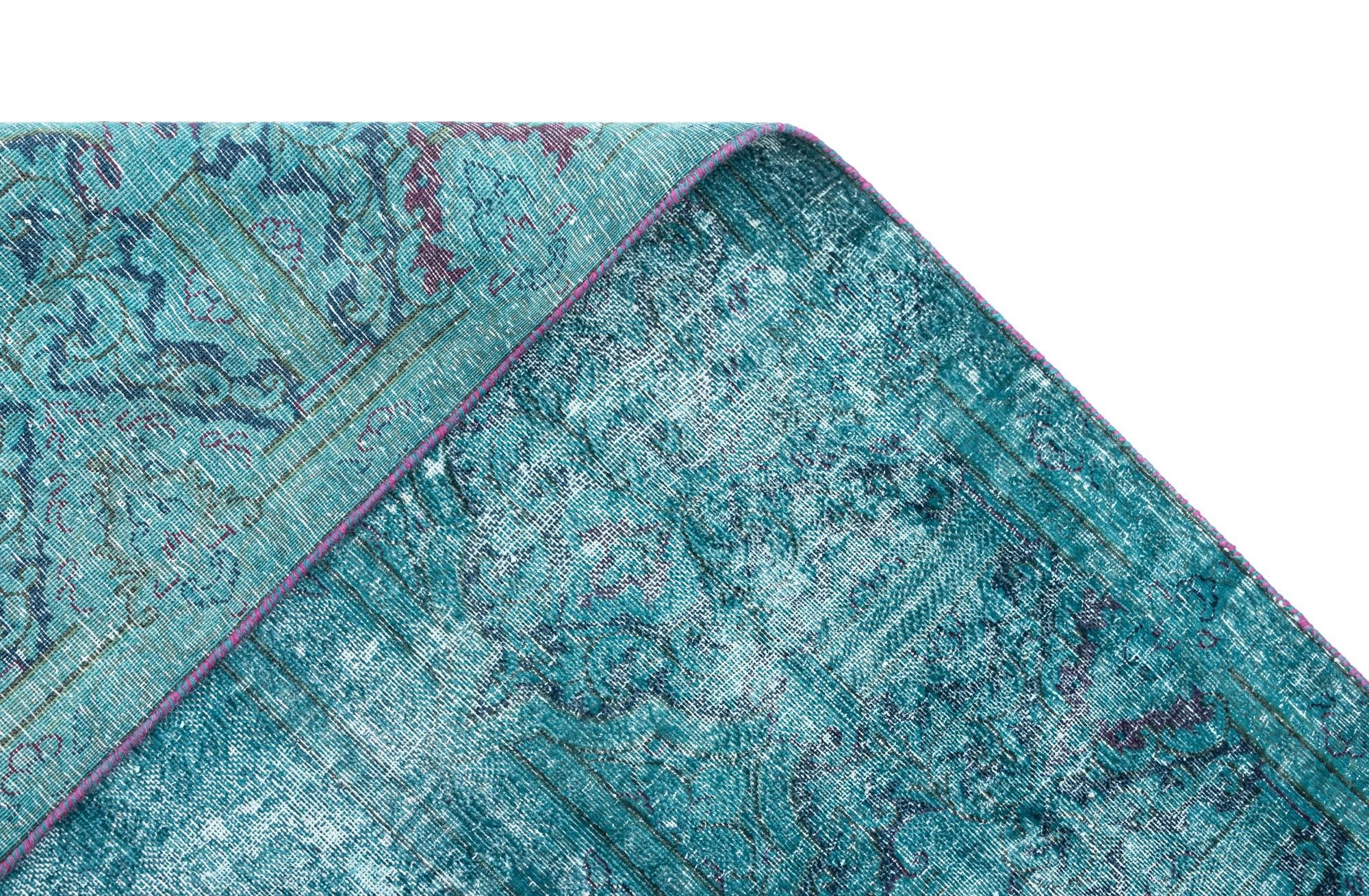9' 7 x 13' 4 Vintage Royal Wool Rug