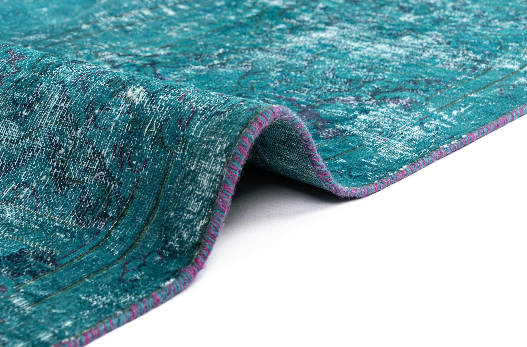 9' 7 x 13' 4 Vintage Royal Wool Rug