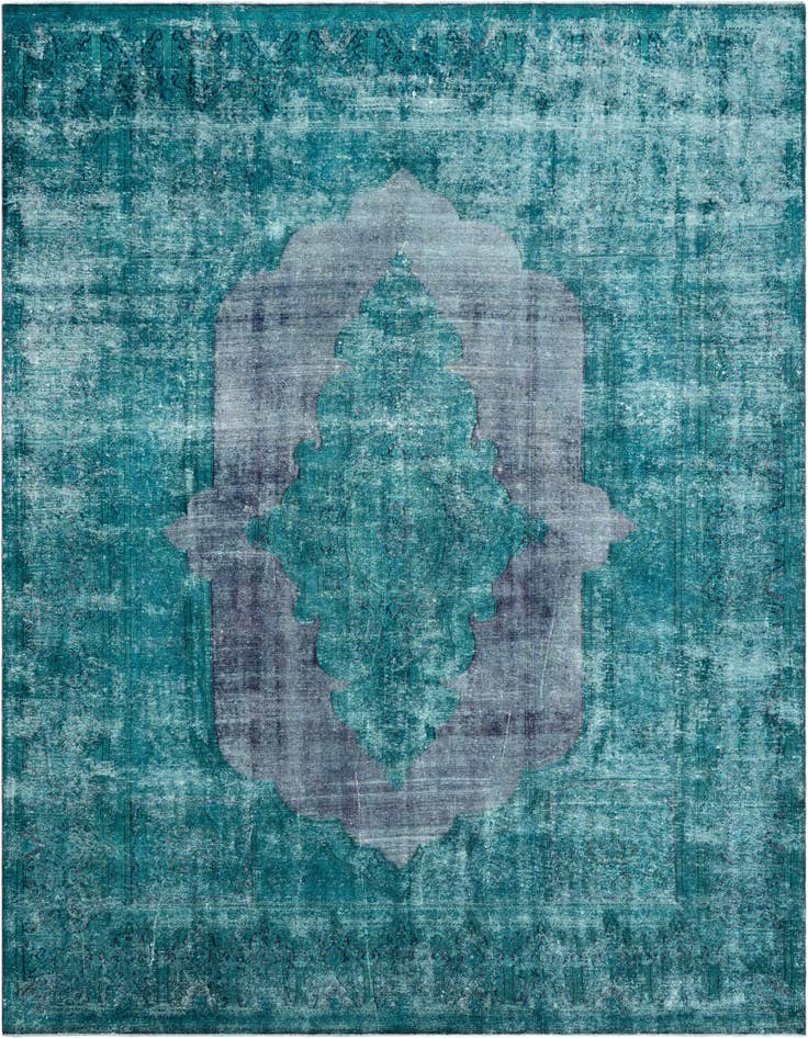 Detail image of 9' 7 x 13' 4 Vintage Royal Wool Rug