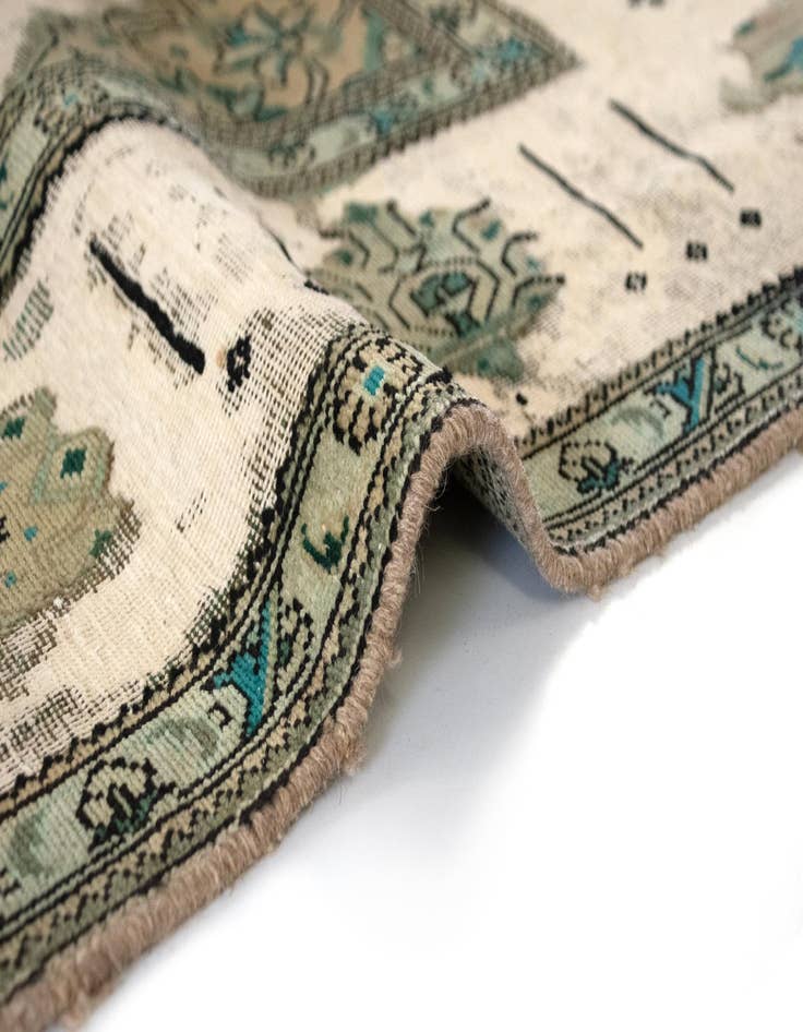 Detail image of 9' 10 x 12' 11  Hand Knotted Vintage Royal Persian Wool Rug