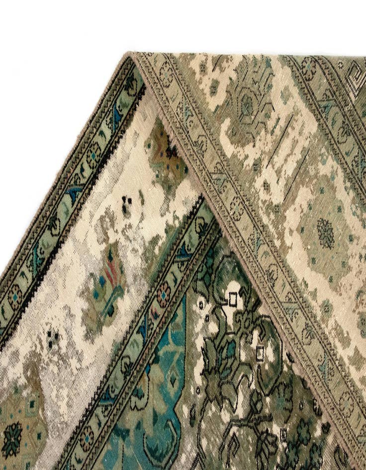 Detail image of 9' 10 x 12' 11  Hand Knotted Vintage Royal Persian Wool Rug