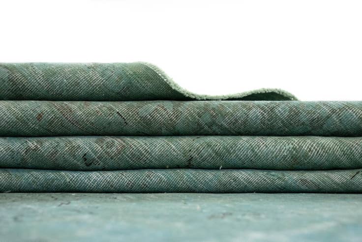 Detail image of 9' 7 x 12' 10 Hand Knotted Vintage Royal Persian Wool Rug