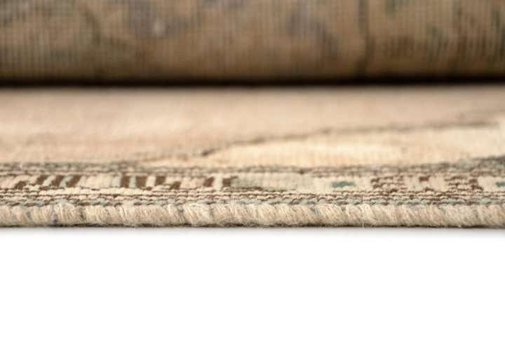 6' 1 x 9' 3 Hand Knotted Vintage Royal Persian Wool Rug