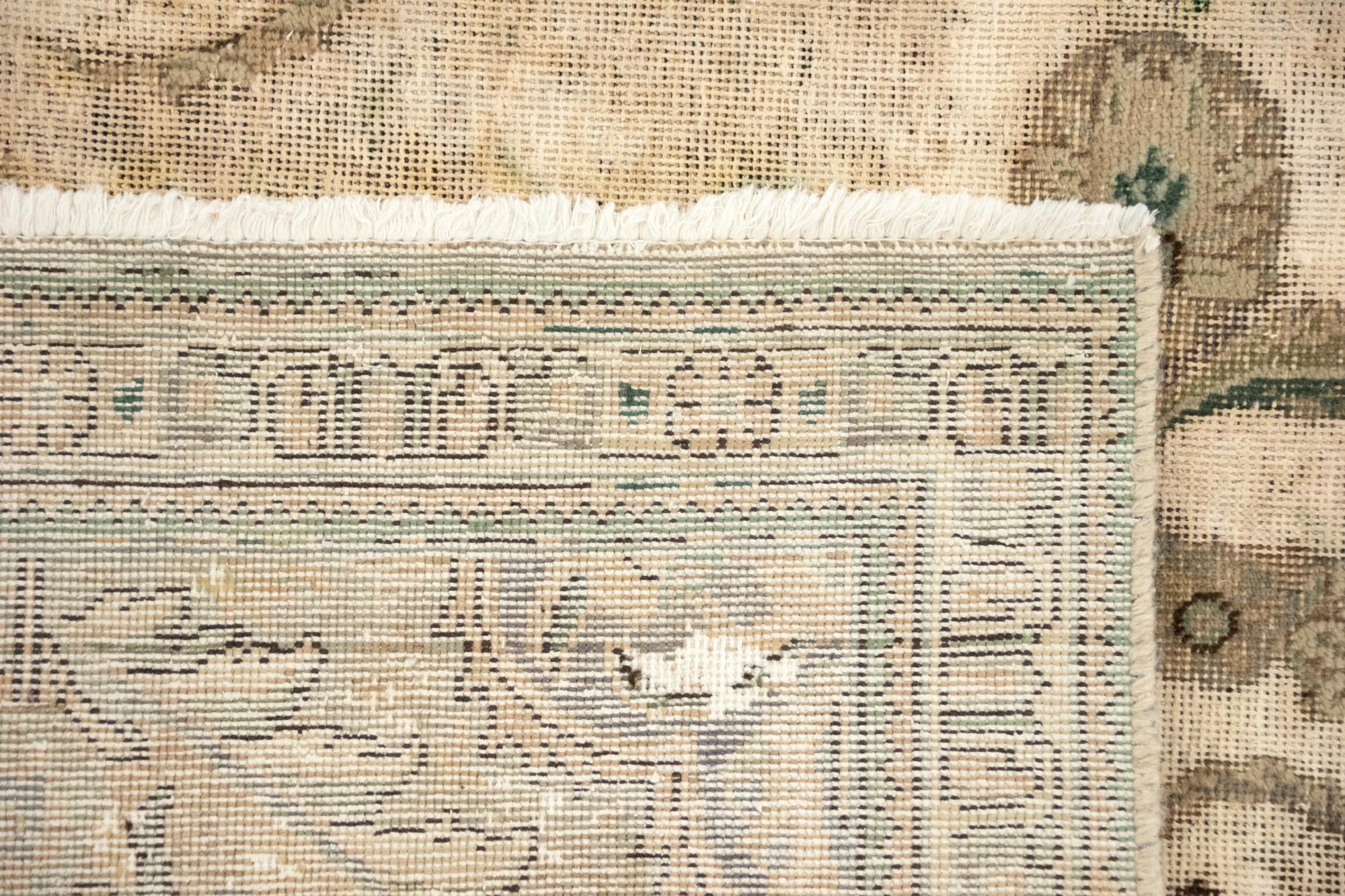 6' 1 x 9' 3 Hand Knotted Vintage Royal Persian Wool Rug
