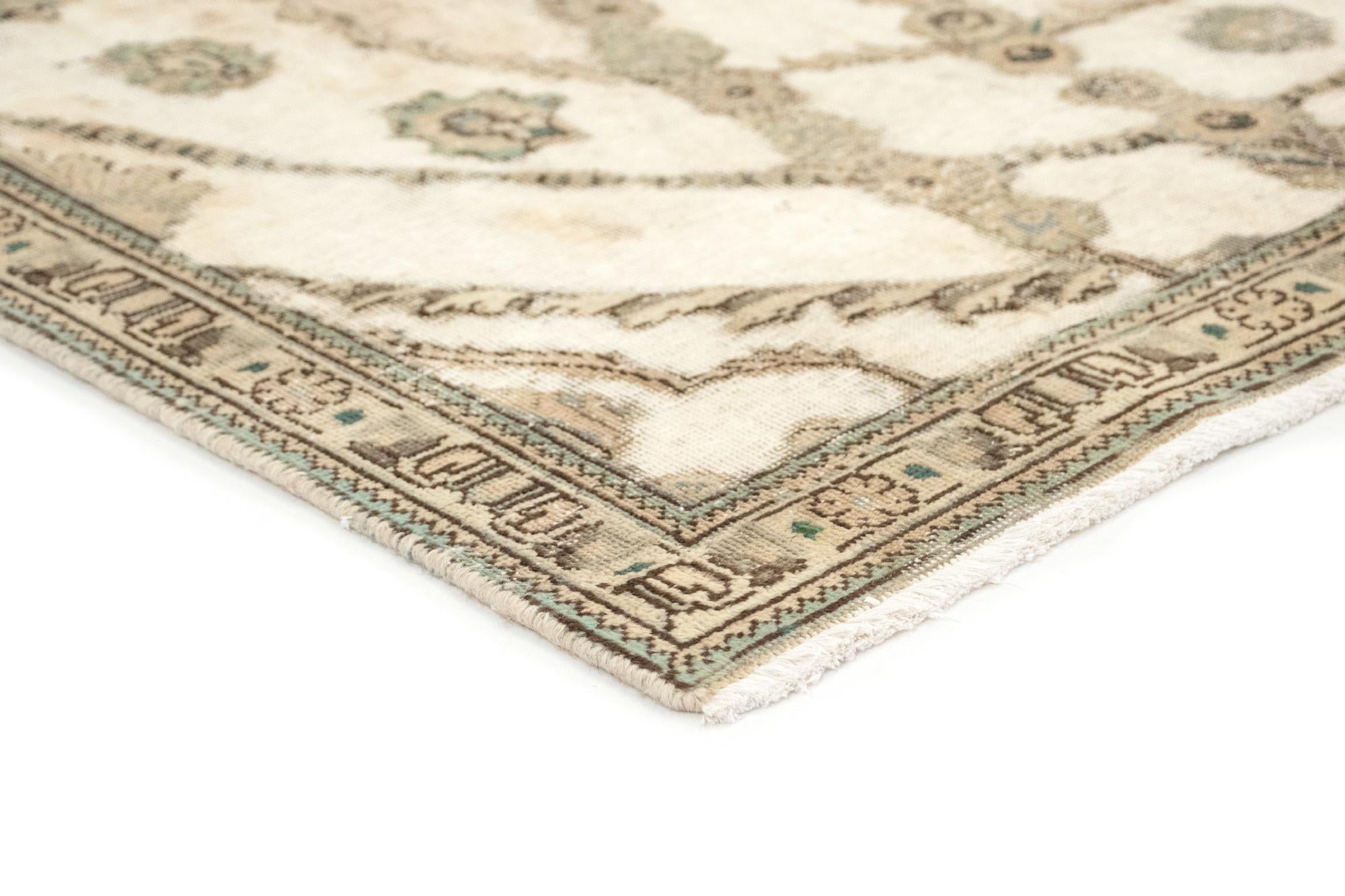6' 1 x 9' 3 Hand Knotted Vintage Royal Persian Wool Rug
