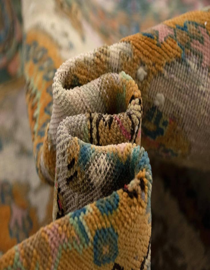 Detail image of 6' x 9' 4  Hand Knotted Vintage Royal Persian Wool Rug