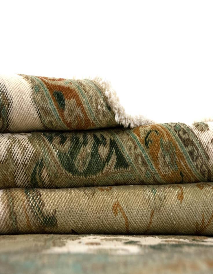 Detail image of 9' 8 x 12' 7  Hand Knotted Vintage Royal Persian Wool Rug