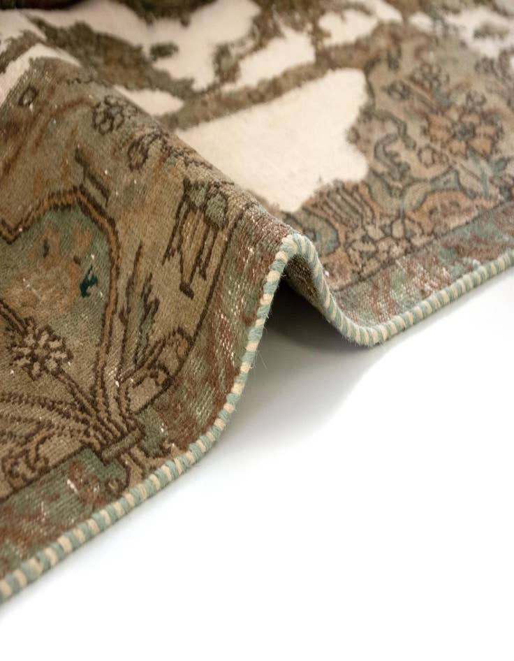 Detail image of 7' 4 x 10' 9  Hand Knotted Vintage Royal Persian Wool Rug