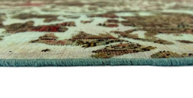 Detail image of 10' x 12' 11 Vintage Royal Wool Rug