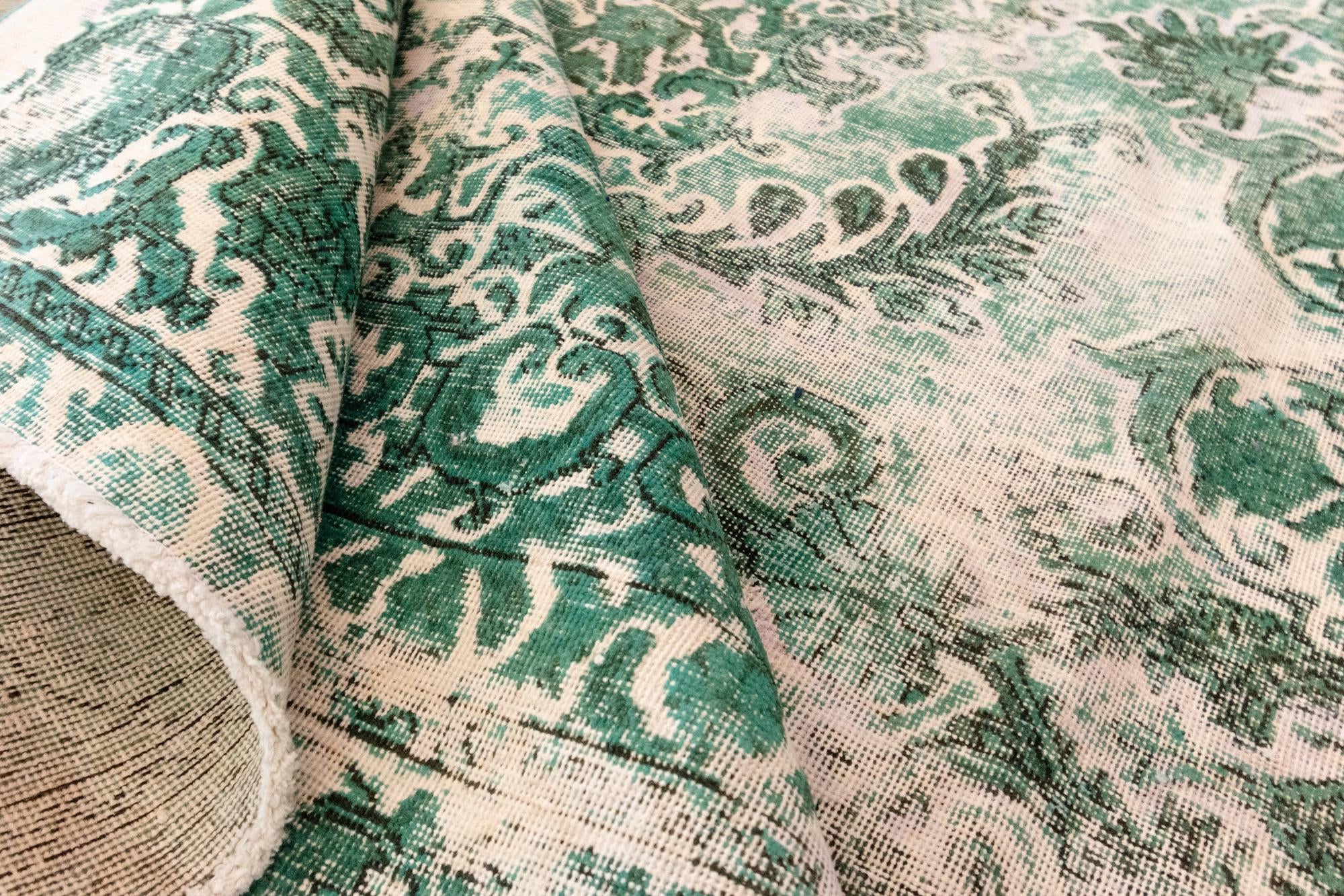 9' 4 x 13' 1 Vintage Royal Wool Rug